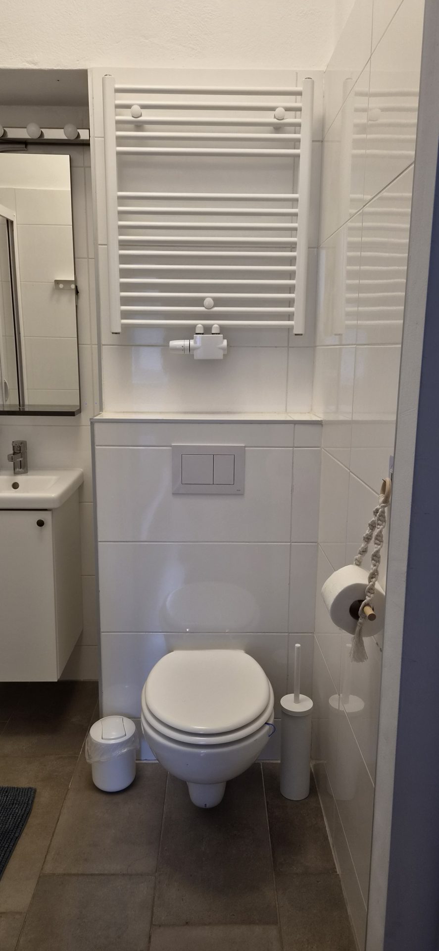 Magnolia Suite 01